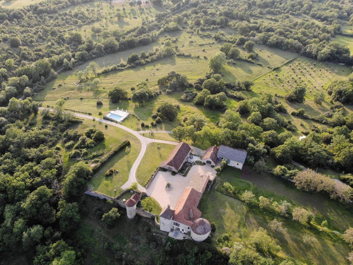 Gite 8 Pers Du Chateau De Cantecor Alvignac Exterior foto
