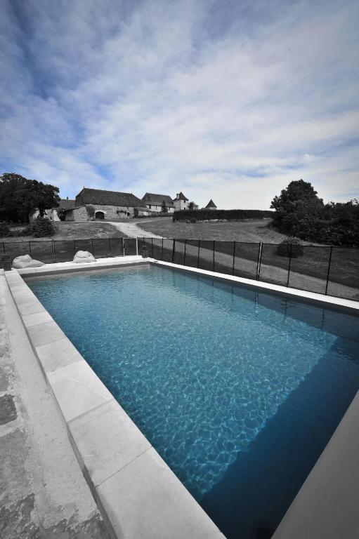 Gite 8 Pers Du Chateau De Cantecor Alvignac Zimmer foto